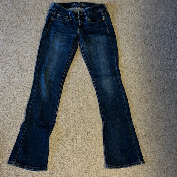 Jeans - Picture 1 of 2